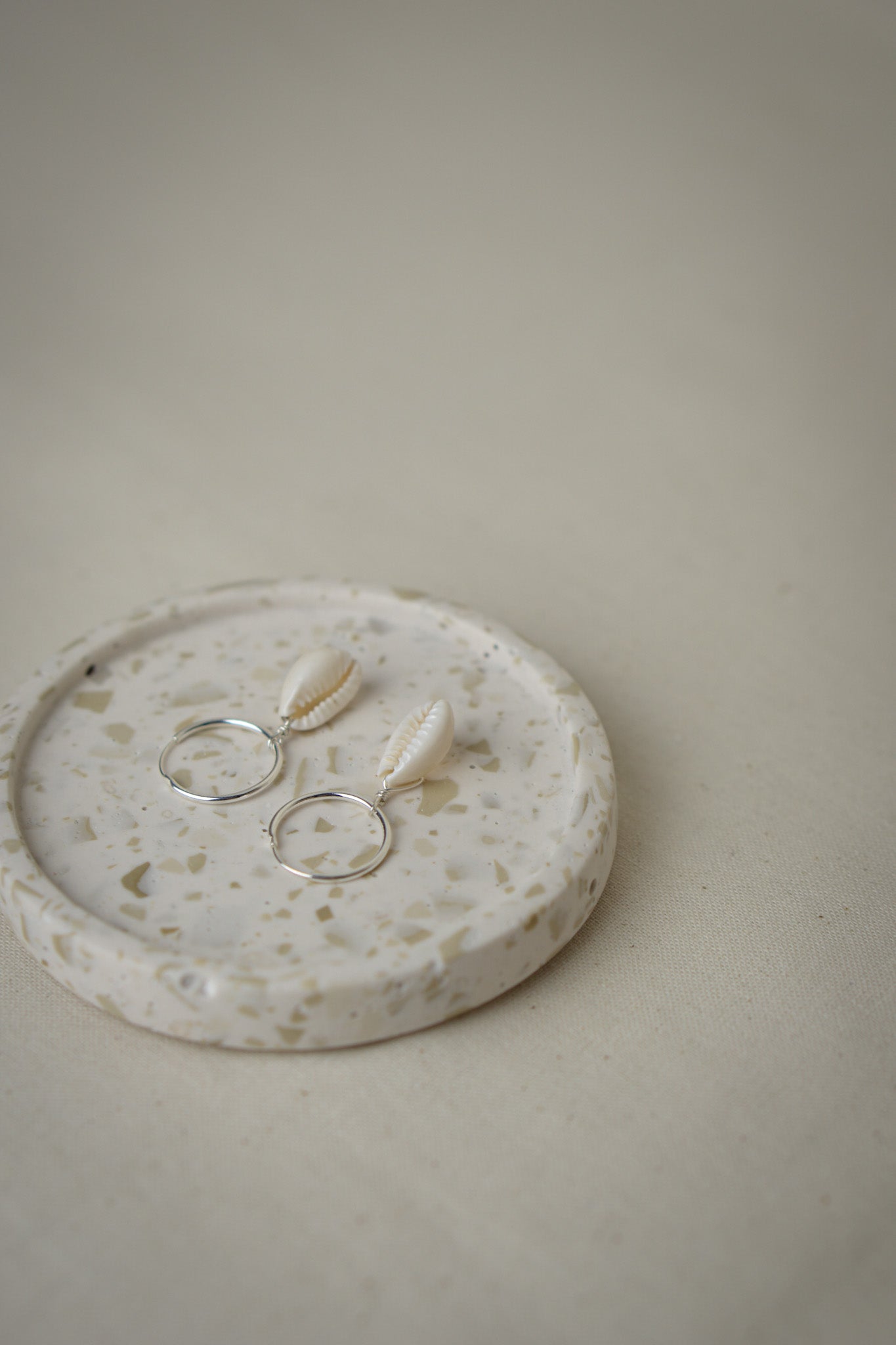 zarte Ohrringe Creolen BASIC MERMAID - MoonGypsea