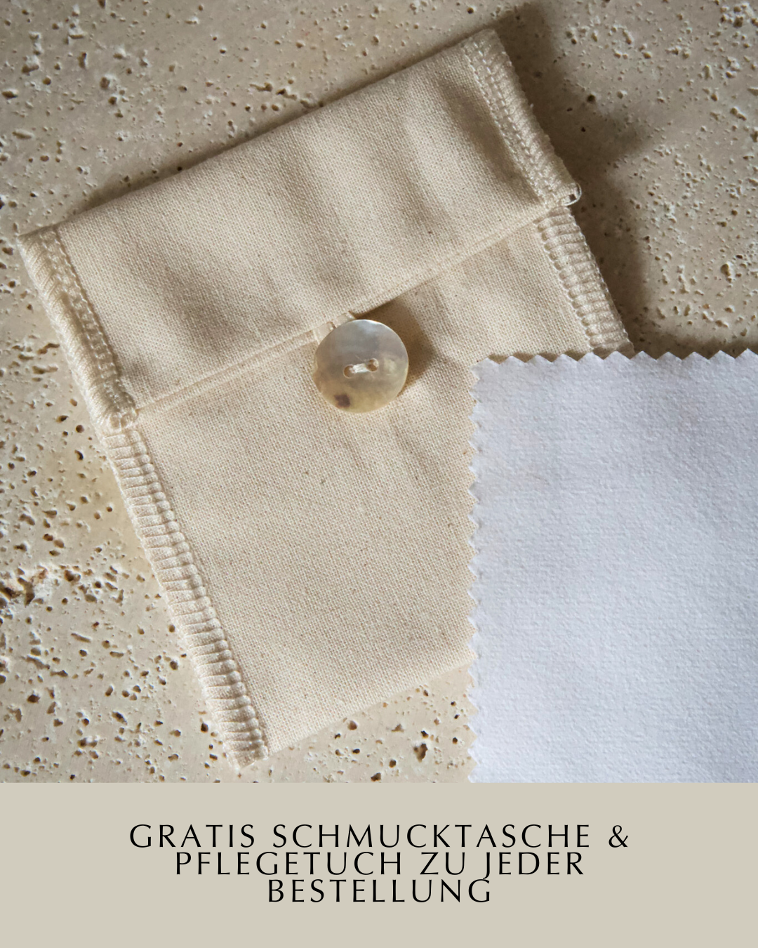 Kostenlose Schmucktasche & Pflegetuch zu jeder Bestellung