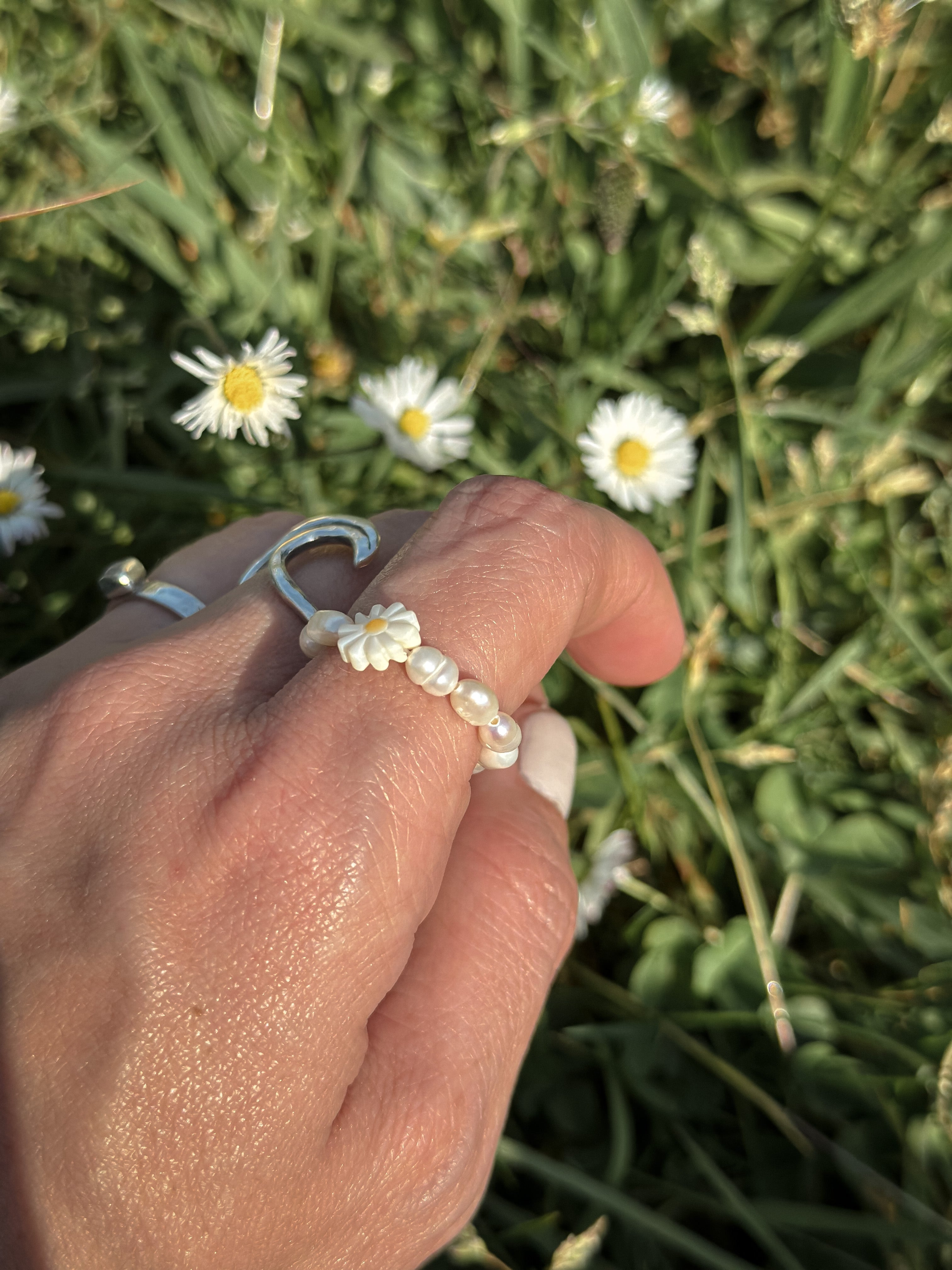 Perlenring LOVELY DAISY - MoonGypsea