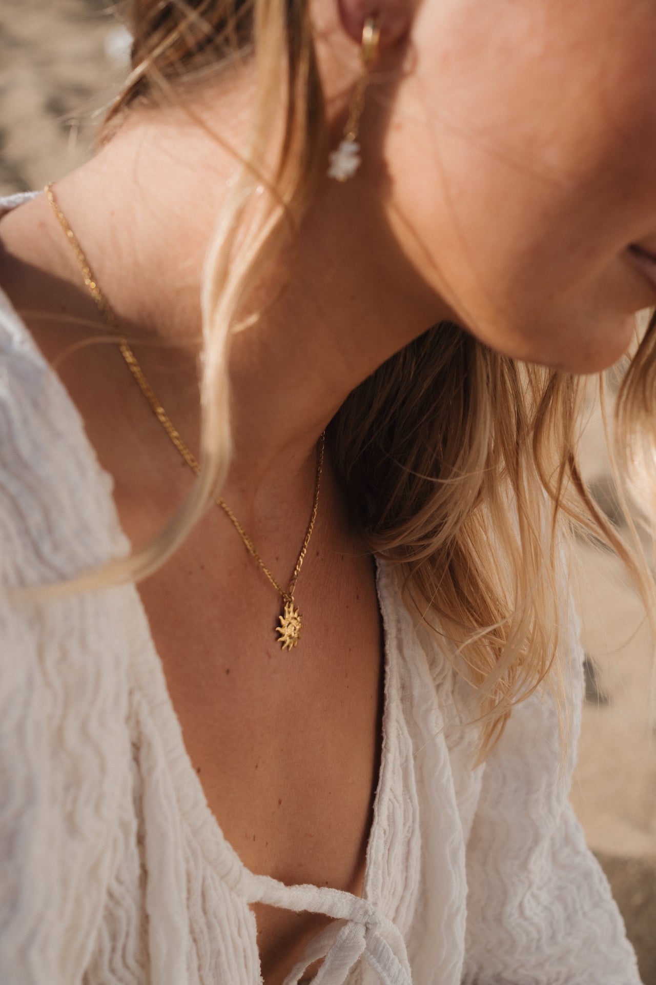 KetteSOLEILPLAGE Tragefoto seitlich