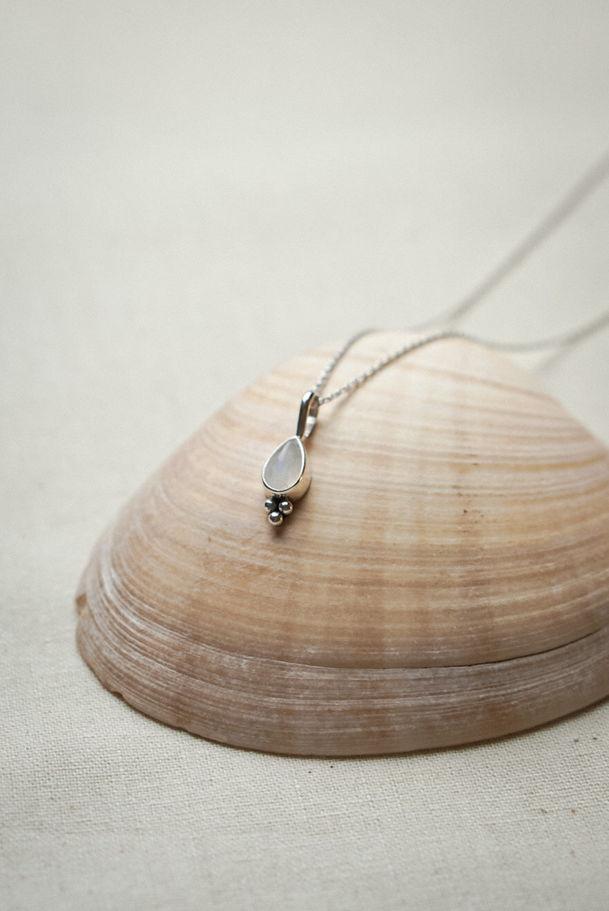 Kette DOLPHIN DANCE - MoonGypsea